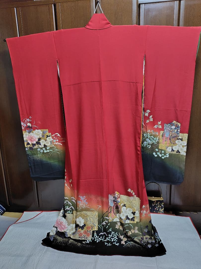 yukky★正絹　手描　暈し染　金彩　お振袖