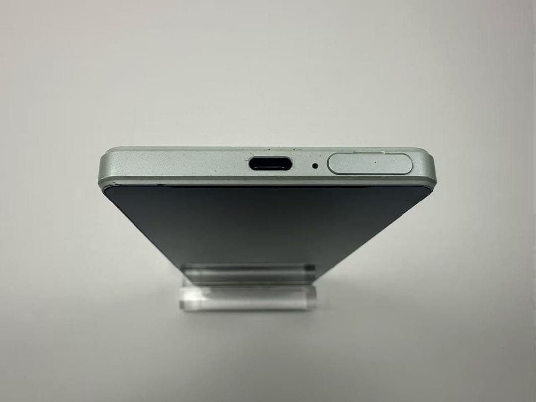 SONY Xperia 1 IV docomo アイスホワイト