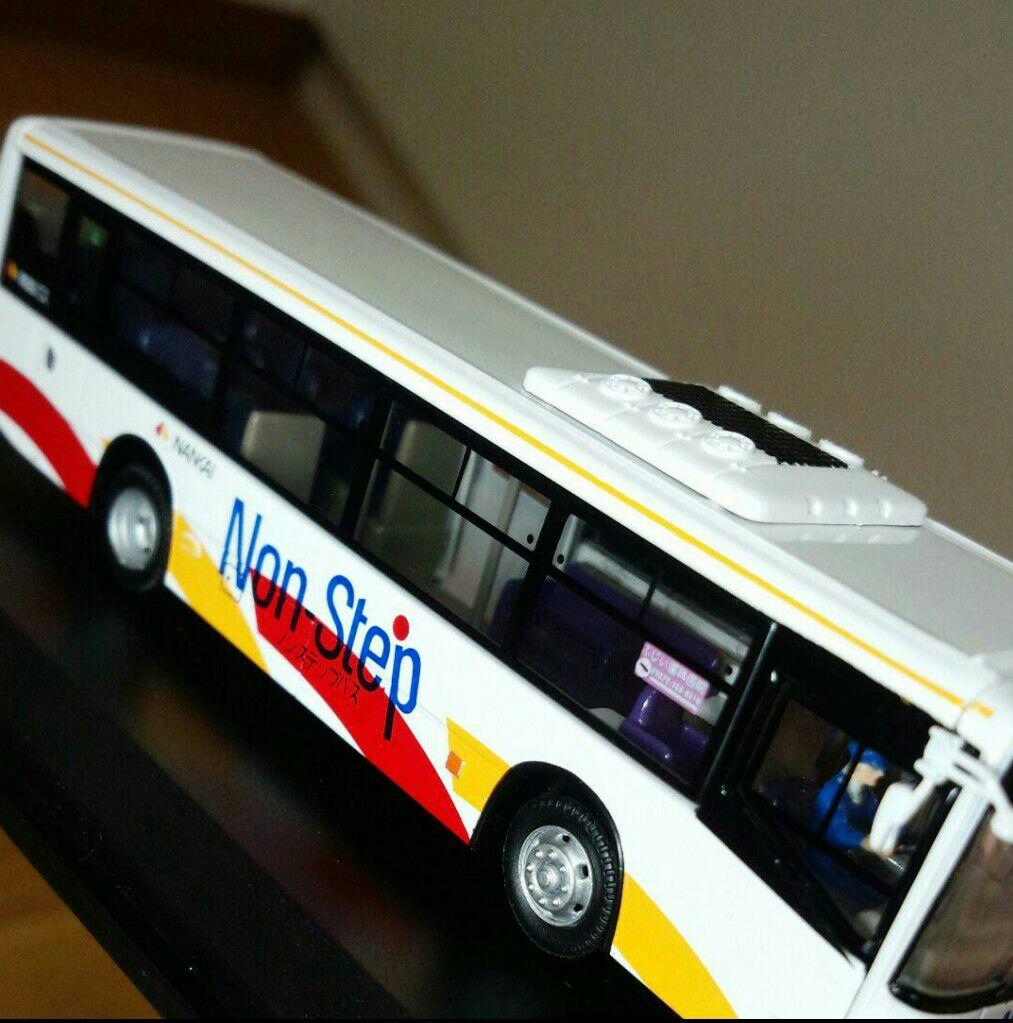 三菱ふそうMPノンステップバス〈南海バス〉