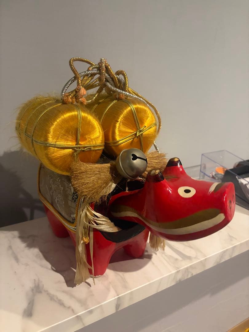 赤べこ 縁起物 金俵付き 置物 開運 福島 郷土玩具