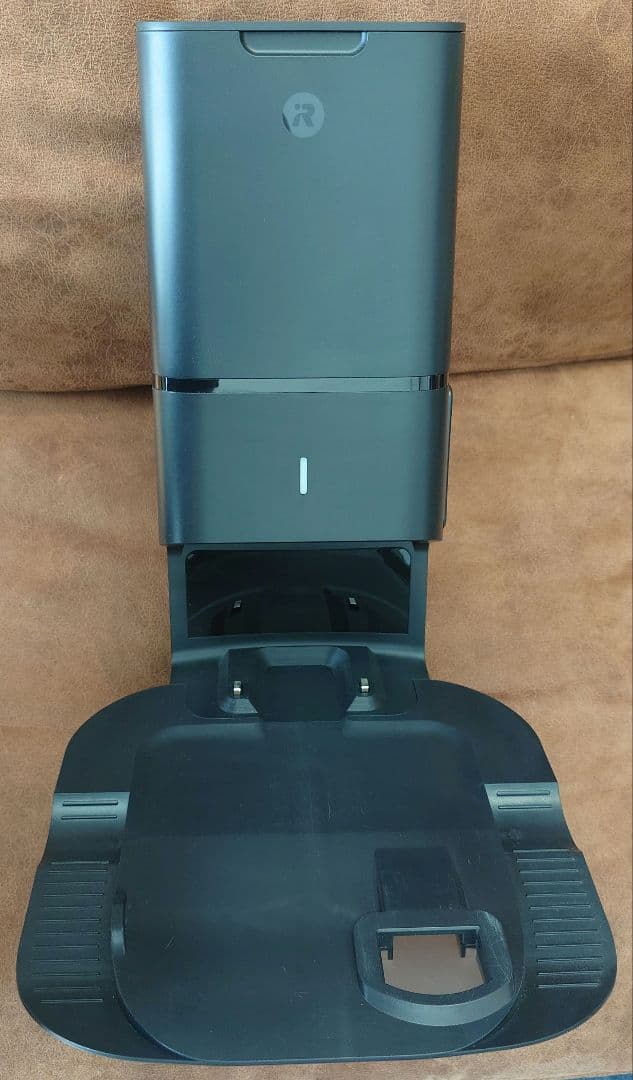 【メンテ良好】ルンバ i3＋予備パーツ多数／新品パーツ交換済／クリーンベース対応