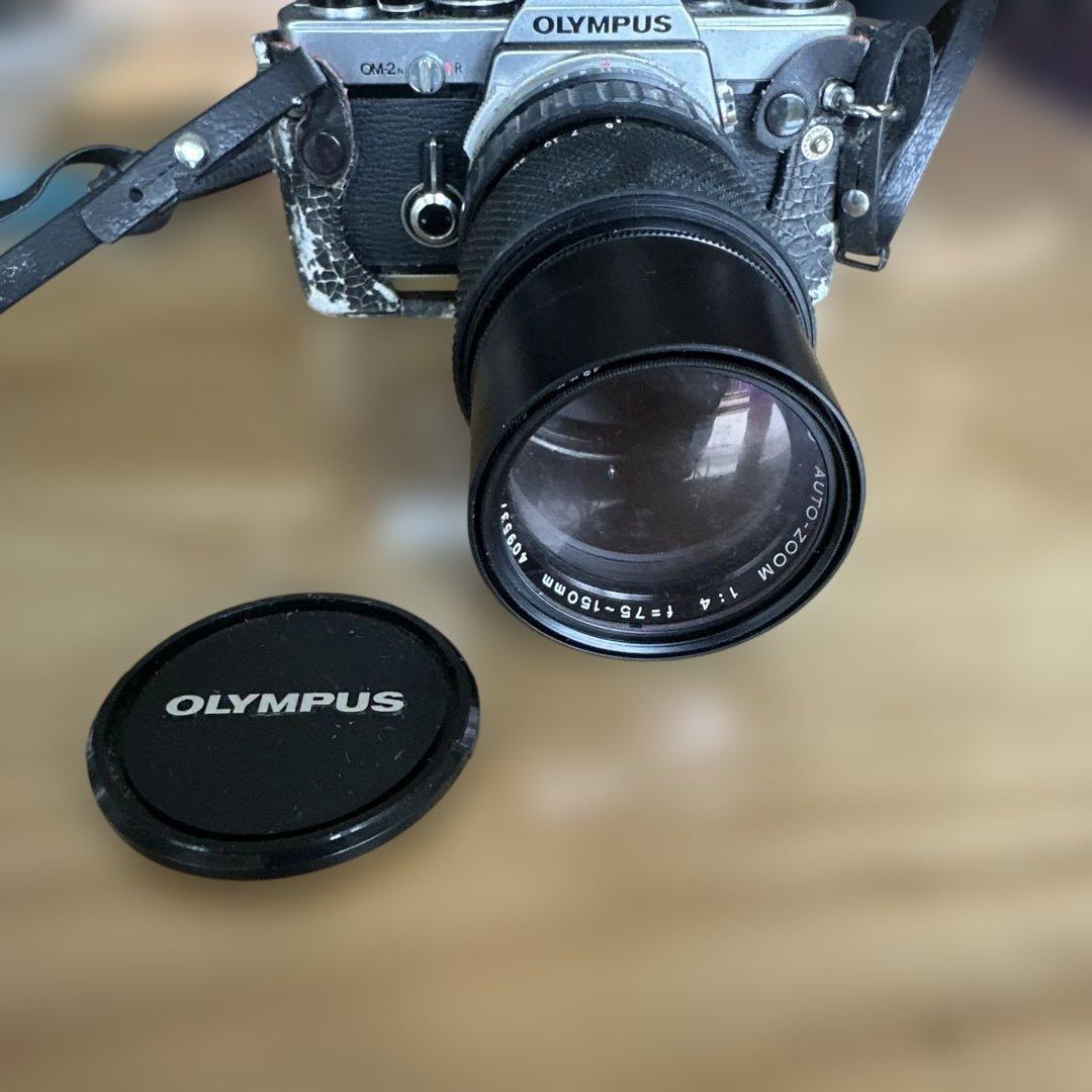 OLYMPUS OM-2 、Canon AV-1、Olympusケース付き