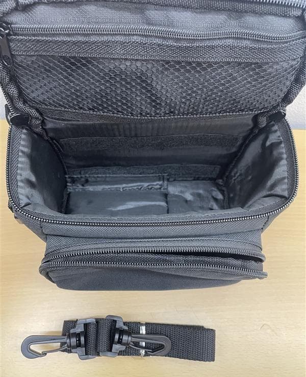 Panasonic　パナソニック　HC-V720M　ビデオカメラ【中古】