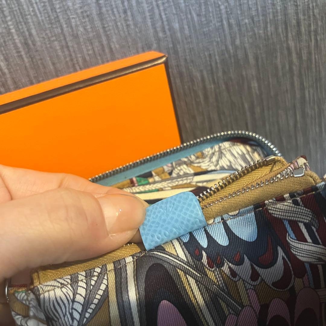 確実正規品HERMES エルメス アザップシルクイン コンパクト 財布 スカーフ
