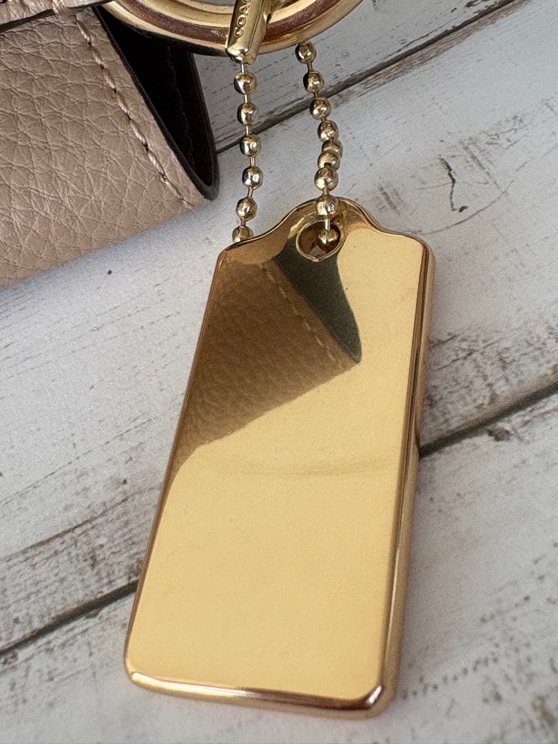 COACH モリーバケットバッグ　バケツ型　ベージュ