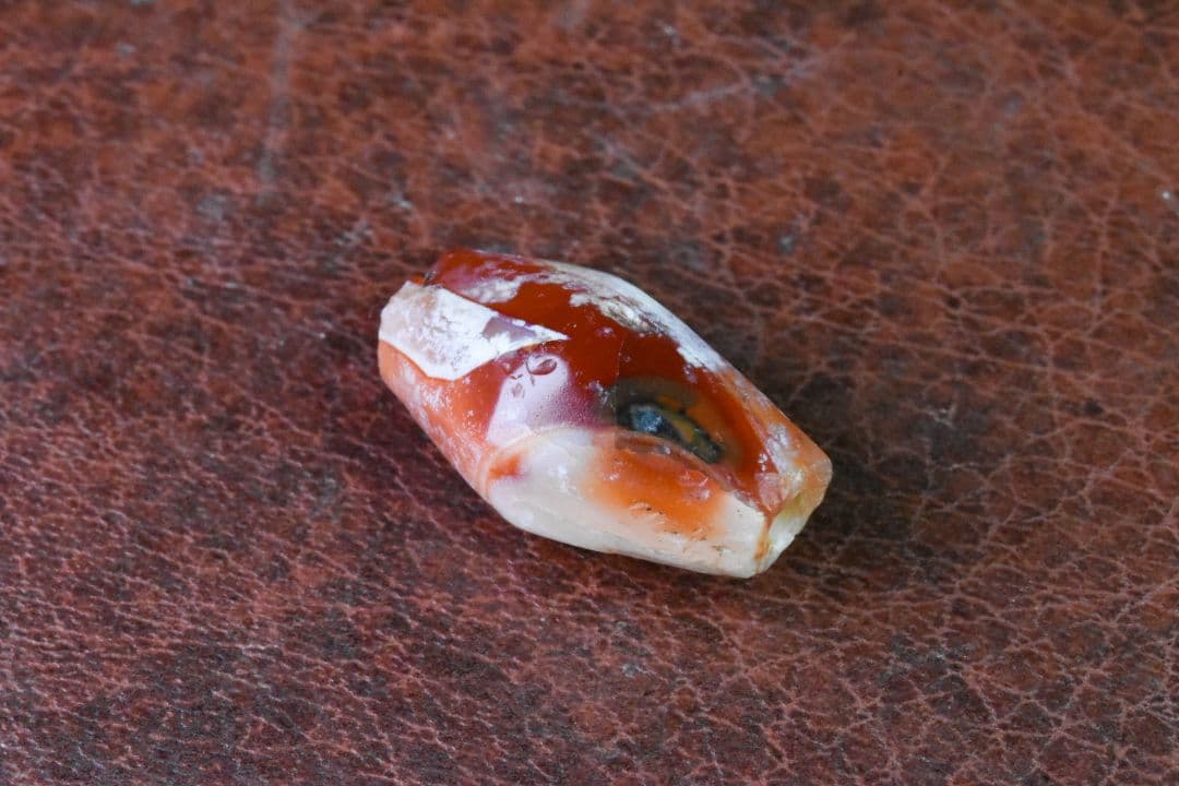 西アジア出土 アンティークカーネリアンビーズ02