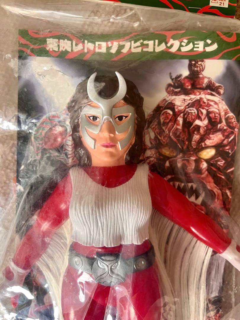 東映レトロソフビコレクション　仮面ライダーアマゾン　赤ジュ―シャ　女戦闘　新品未