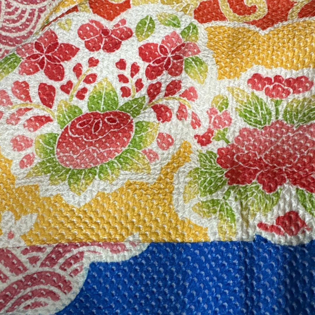 藤娘きぬたや 青地雲取り 総絞り 振袖　花唐草