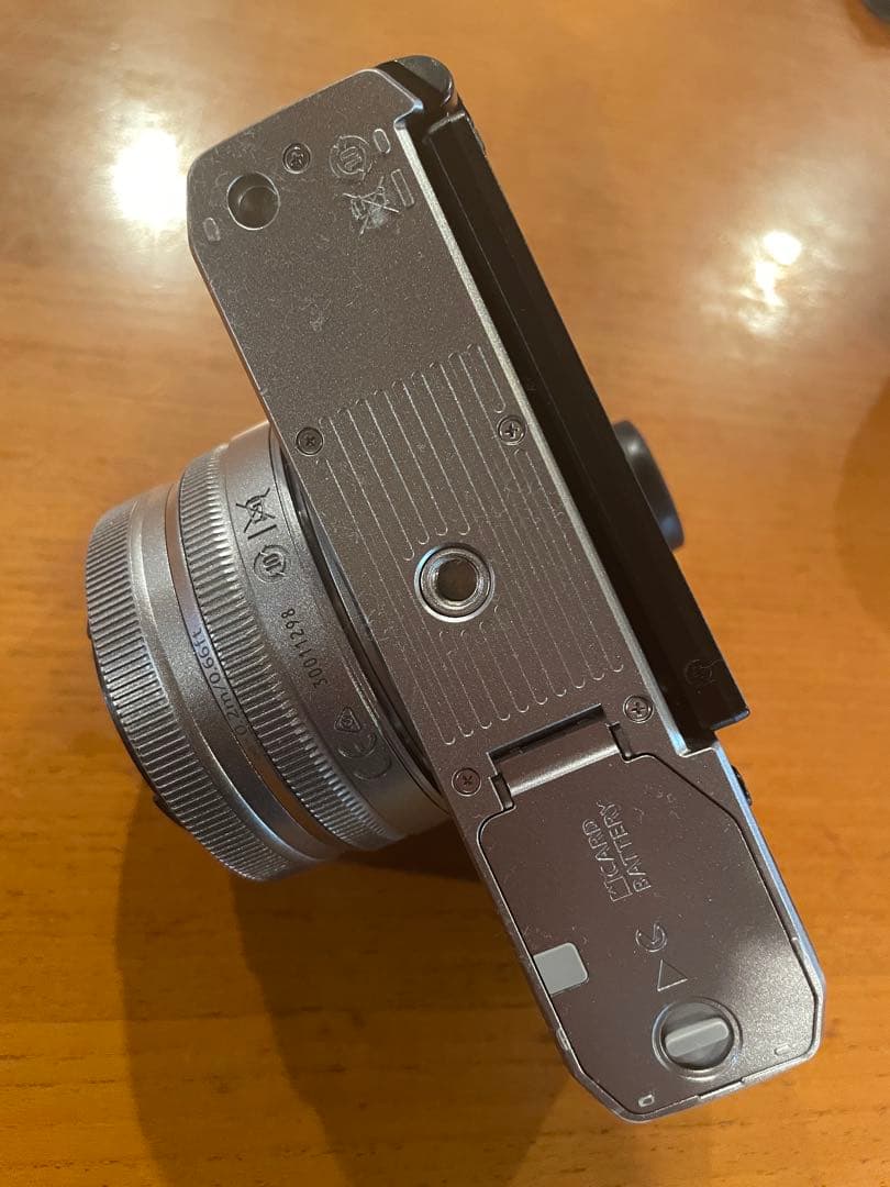 Nikon Z fc ミラーレス一眼 シルバー