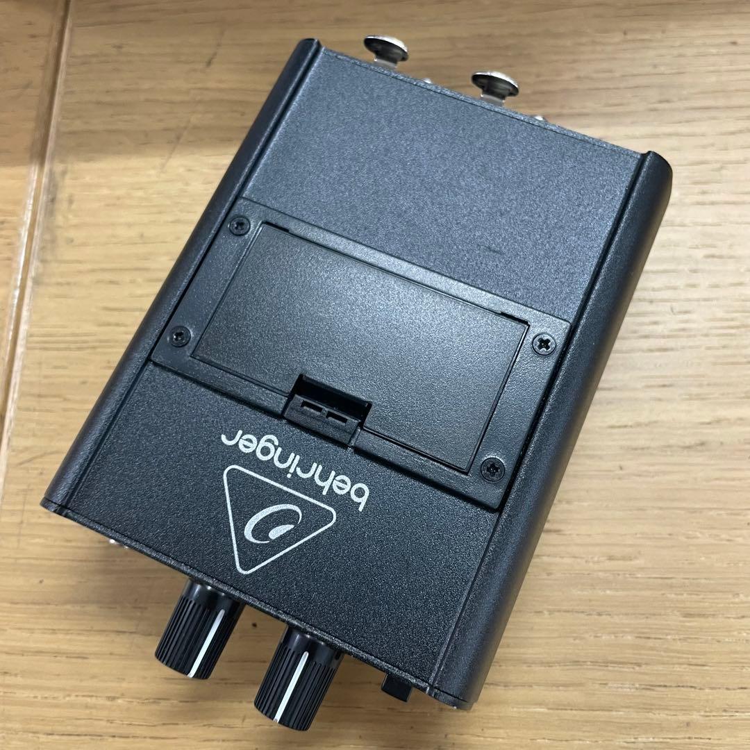 ②behringer ベリンガー Powerplay P1 モニターアンプ