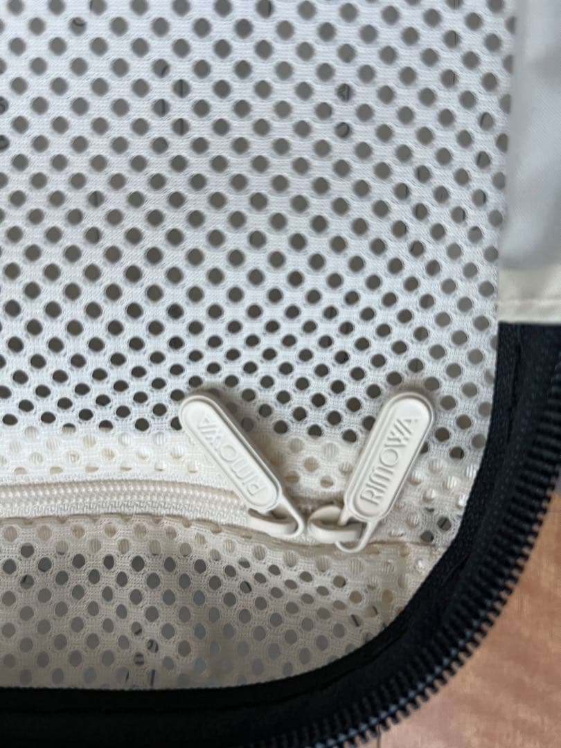 極美品　リモワ スーツケース　サルサエアー 33L TSAロック アイスブルー