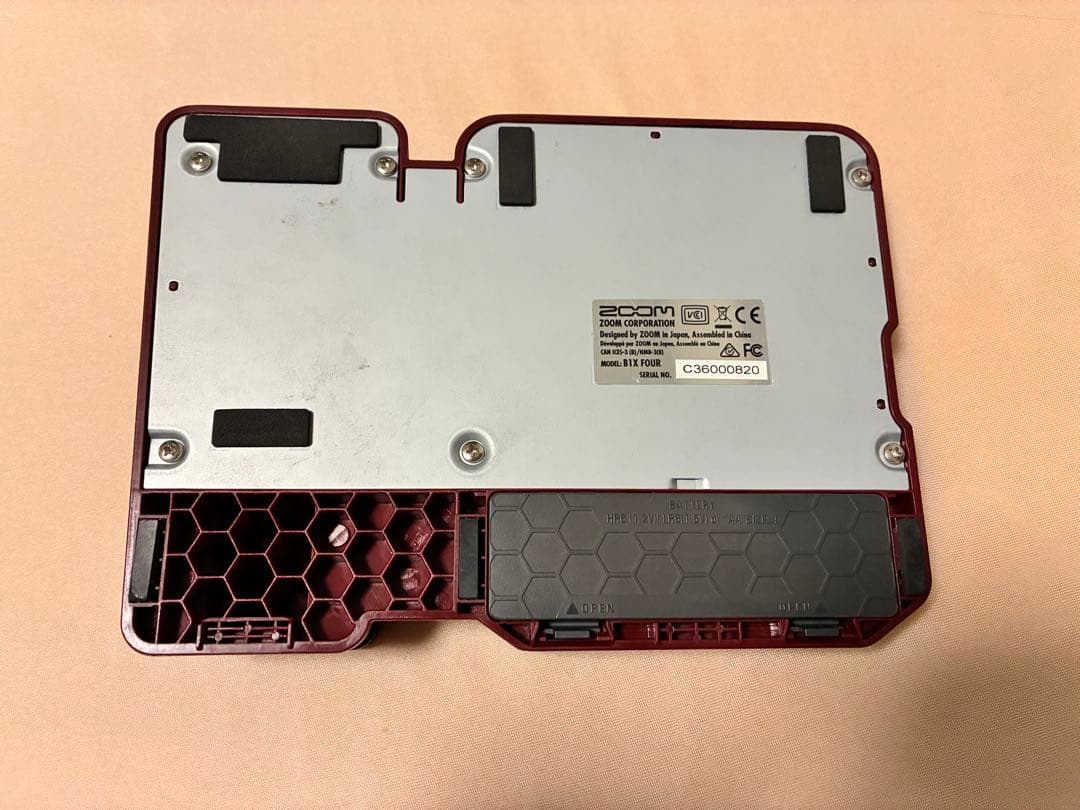 ZOOM B1X FOUR マルチエフェクター