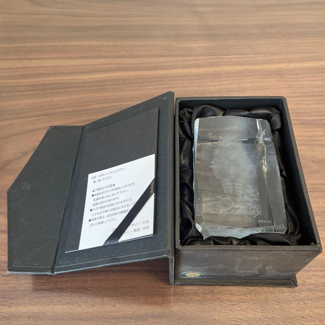 ウルトラマンシリーズの怪獣「ガラモン」クリスタルオブジェ　4点セット