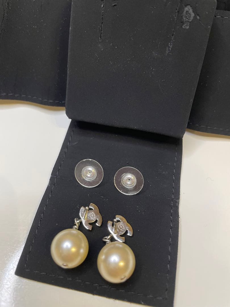 CHANELシャネル ココマーク　パールピアス