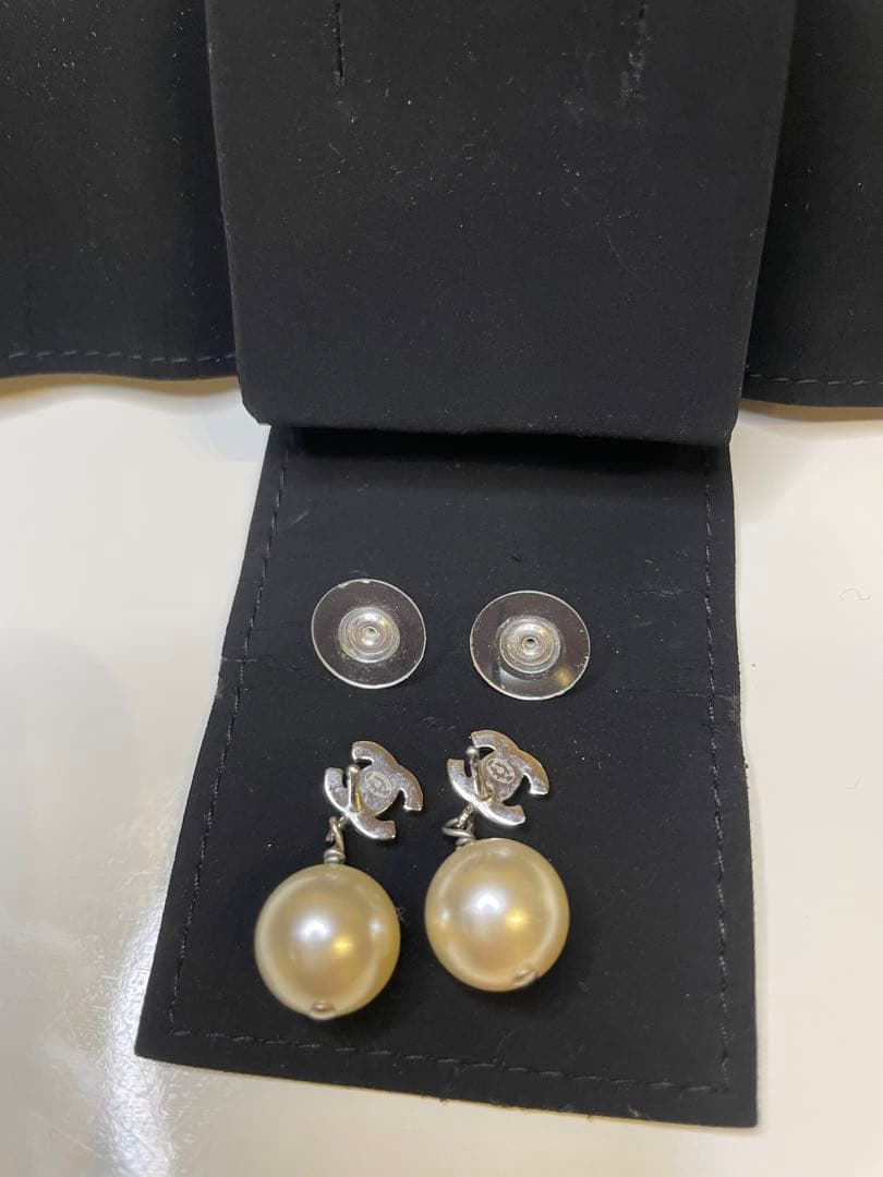 CHANELシャネル ココマーク　パールピアス