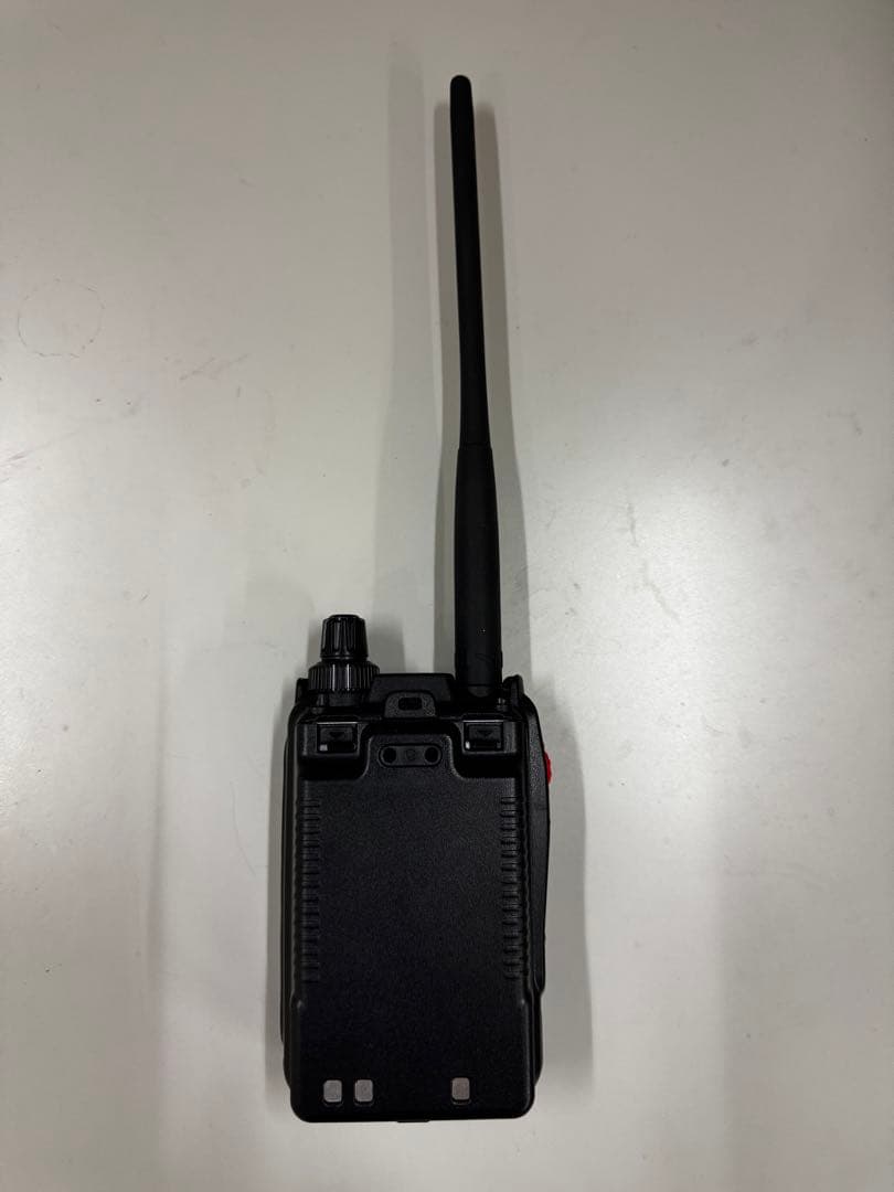 八重洲無線　FT5D