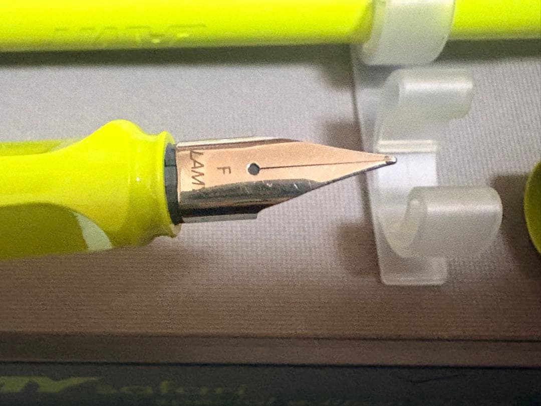 【匿名配送】LAMY Safari 万年筆・ボールペンセット2008年特別版