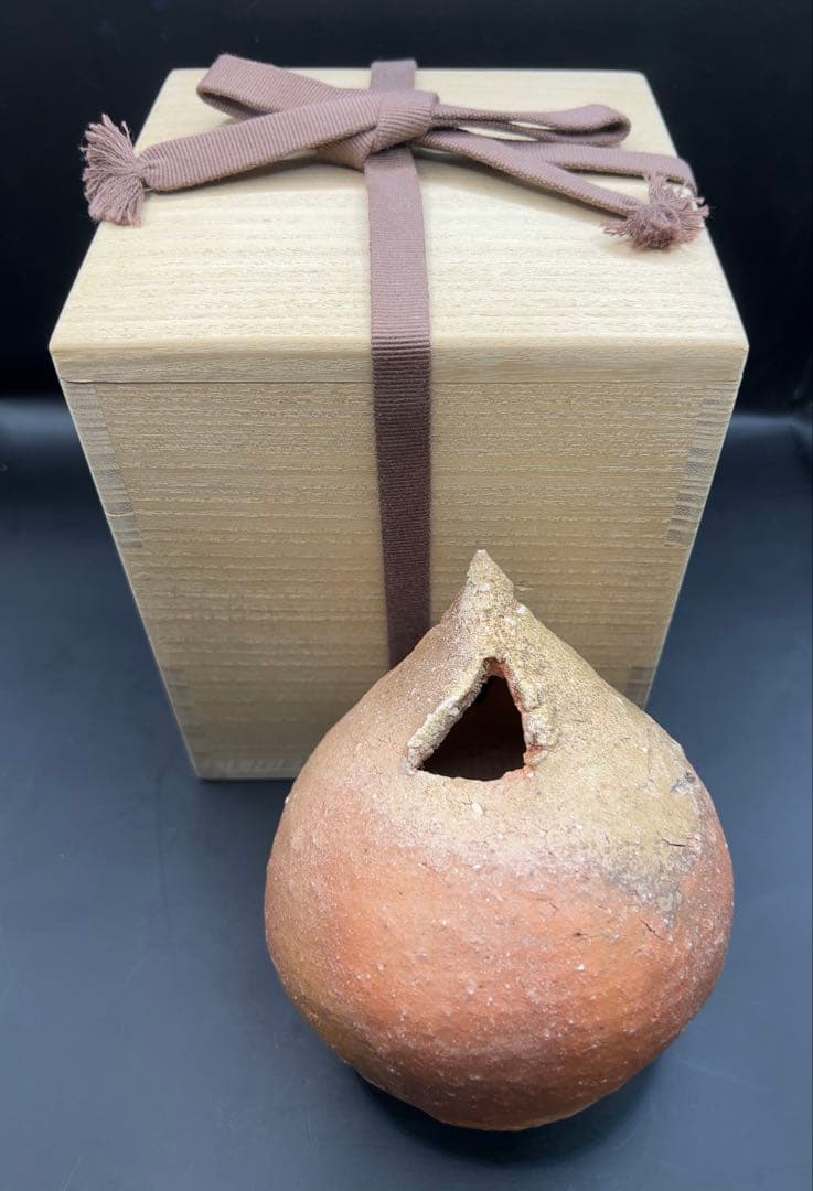 杉本貞光（造）信楽 宝珠形花入