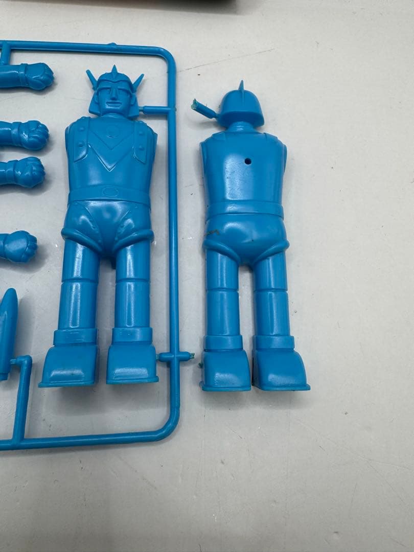 マルイ　絶版　ミニキングロボ