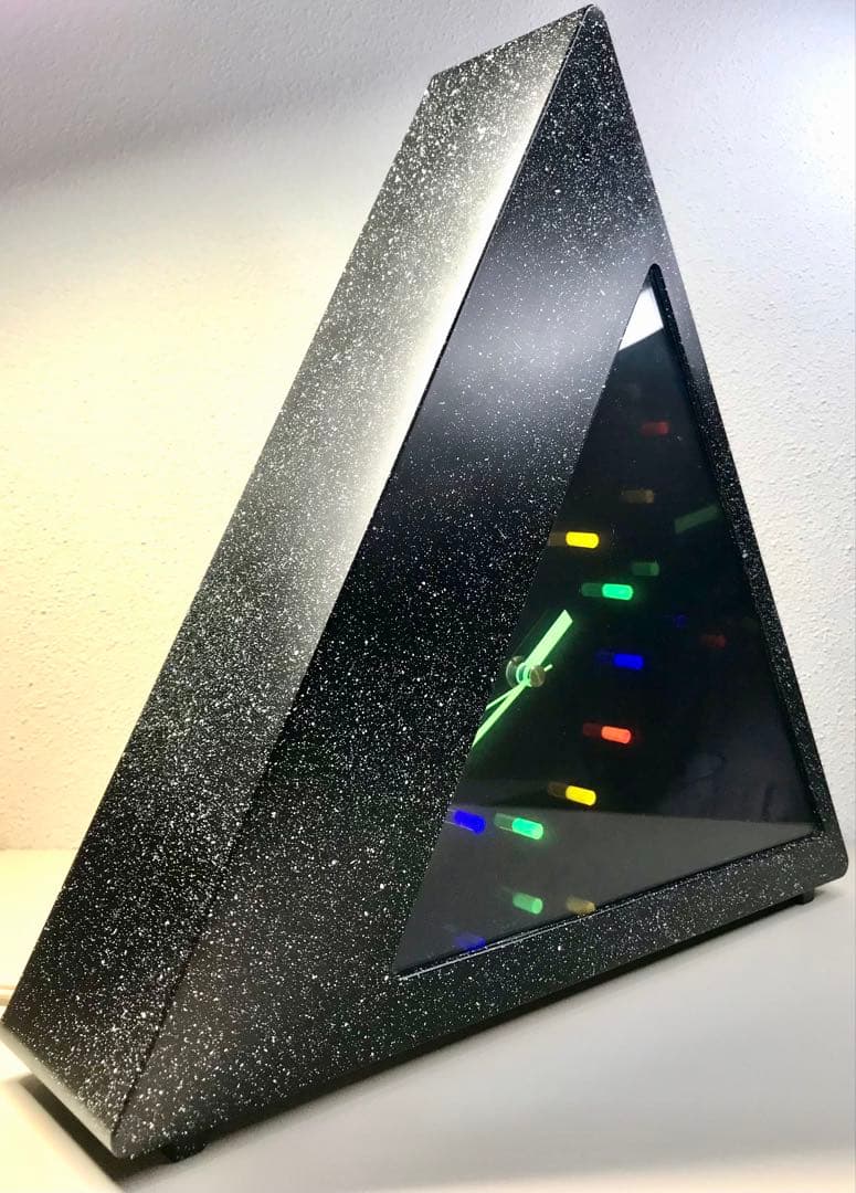 美品 希少 置時計（三角型） ネオンライト レトロ 大嶋漆器店有限会社