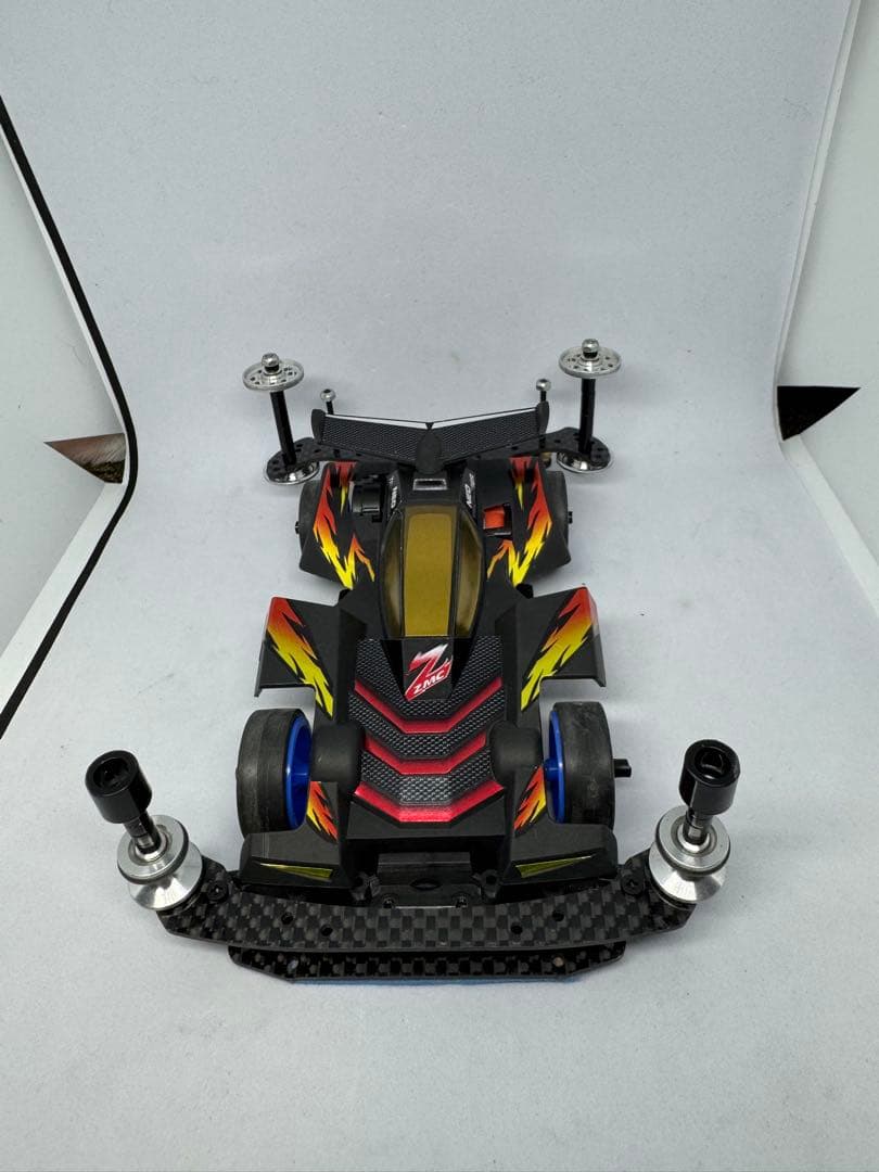 ミニ四駆　ネオトライダガーzmcカーボンスペシャル　B-MAX仕様