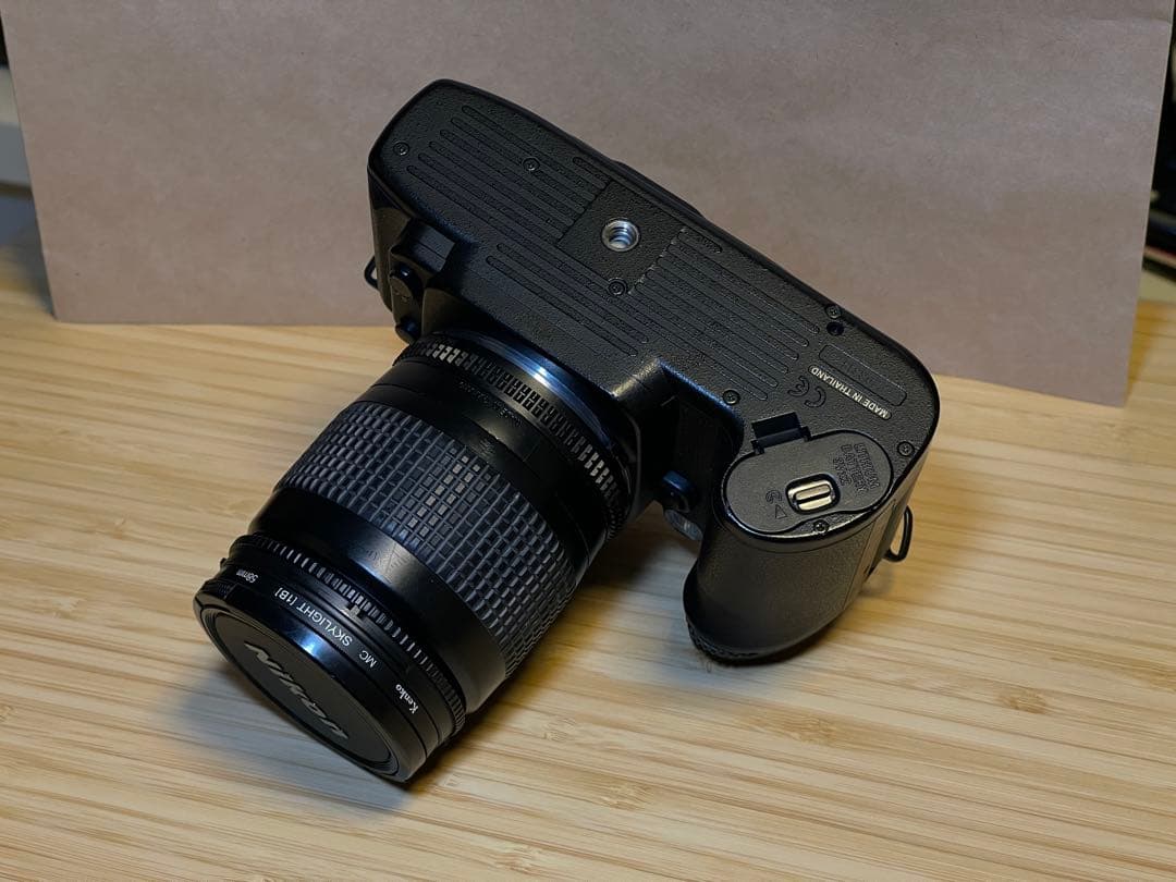 極美品Nikon F80 フィルム一眼レフカメラ　セット