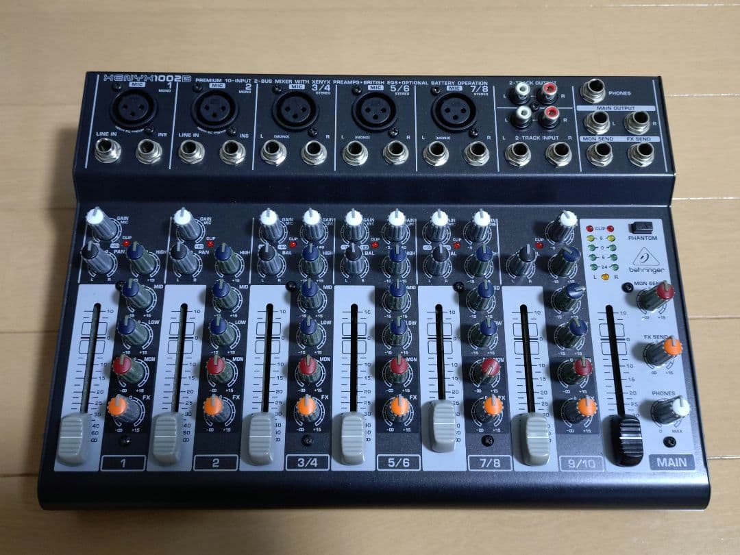 BEHRINGER　ミキサー　1002B XENYX