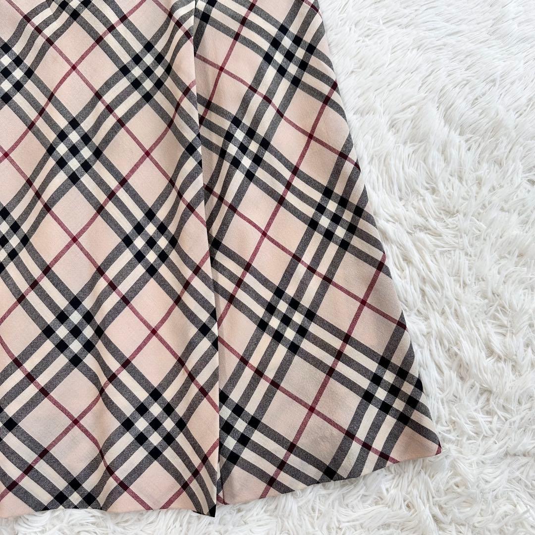 バーバリー 大きいサイズ ノバチェック タック フレアスカート ベージュ 15号