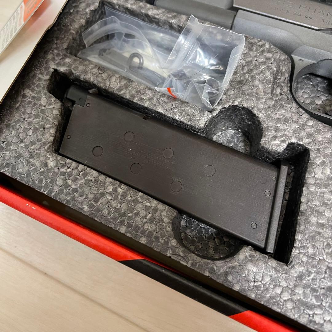 【美品】KSC TT33 ペルソナ５ ジョーカーモデル　ガスガン　東京マルイ