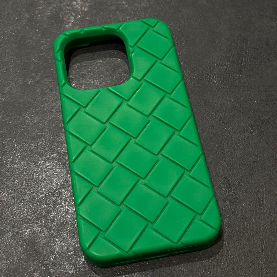 【専用】Bottega Veneta スマホケース iPhone 15pro 緑