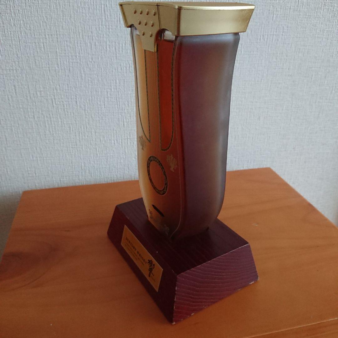 サントリー 響 リラギター型ボトル