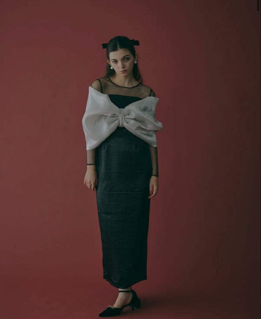 【新品・未使用】ecmile ドレス