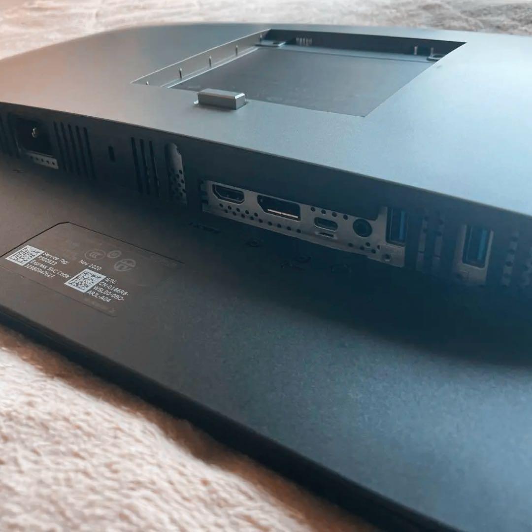 DELL 4Kモニター 27インチ U2720QM【表示不良あり／動作良好】