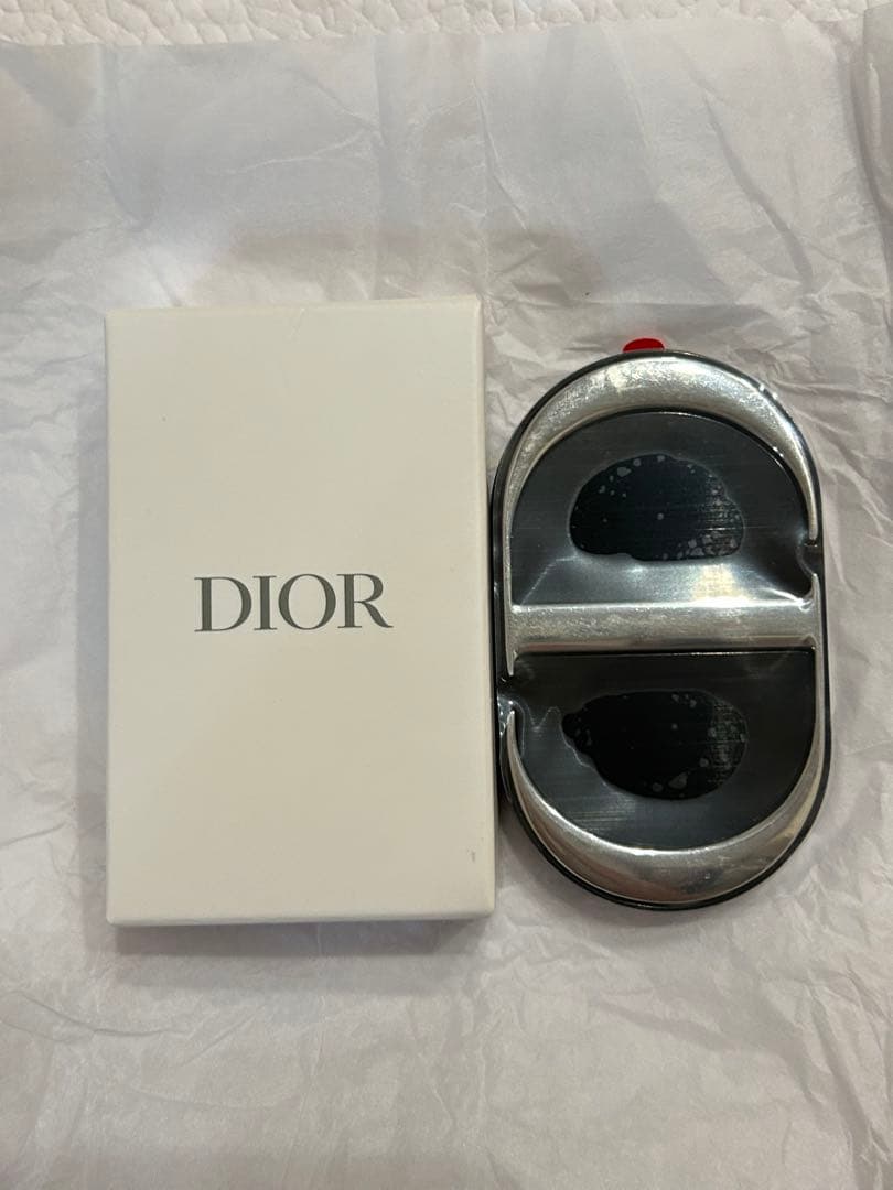 新品　2025年最新　ディオール　ミラー付き　スマホスタンドリング　 スタンド