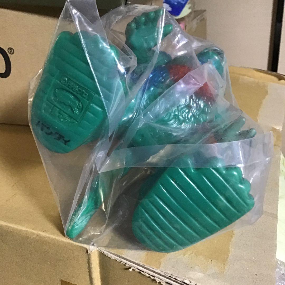 ブルマァク　ハワイ版ゴロー　緑成形色　メーカー塗装　最終価格