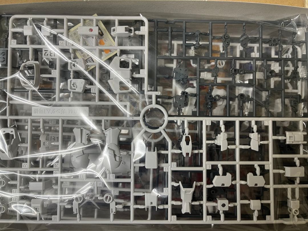 HG ガンダム7号機&HG ガンダム6号機 マドロック 2点セット ガンプラ