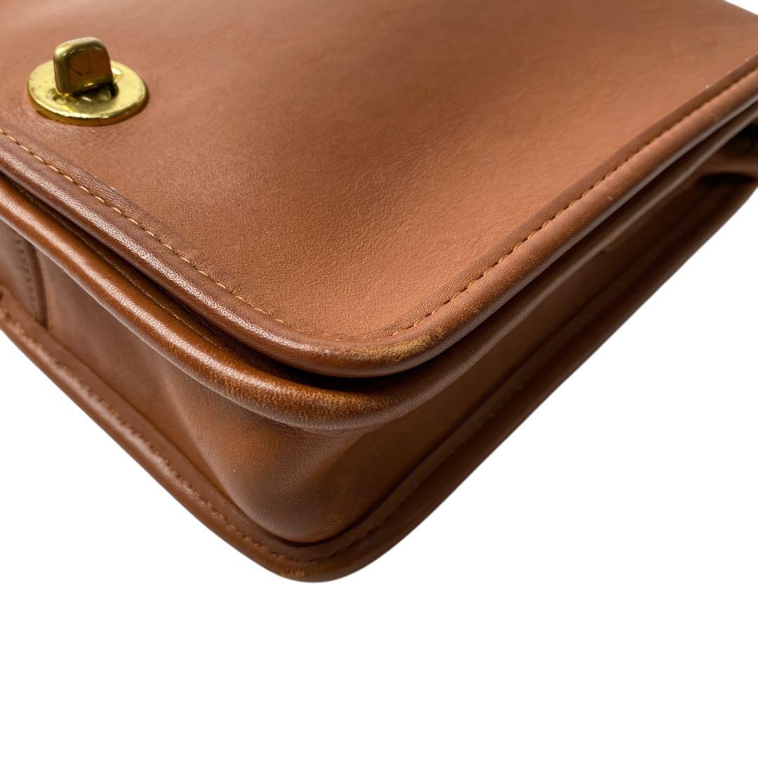 old coach オールドコーチ ショルダーバッグ オールレザー ターンロック