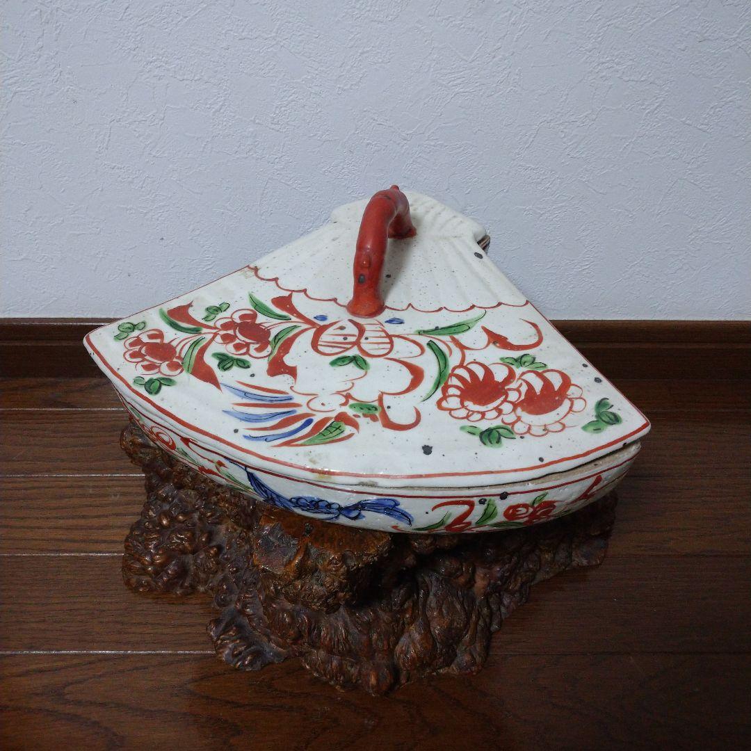 大特価‼️ 最終値下げ‼️ 中垣連次作‼️ 赤絵 扇型 蓋物‼️ 一点物‼️