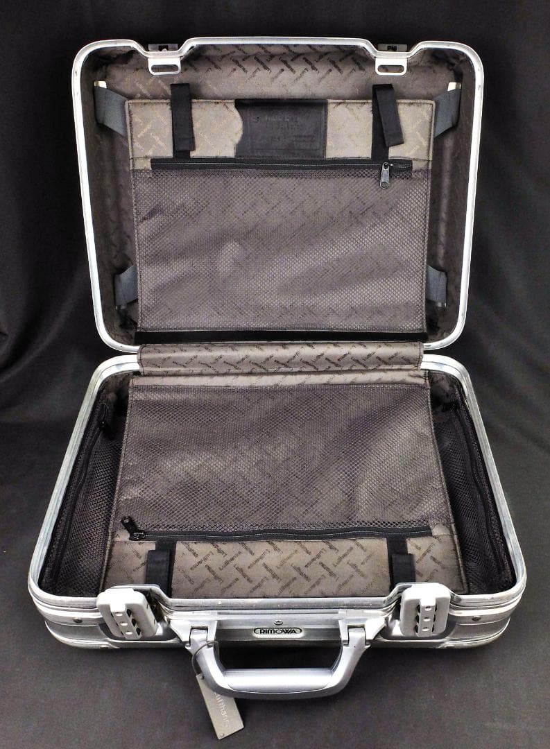 リモワ 918.45トパーズ『ルフトハンザ』 ボーディングケース【33L】美品