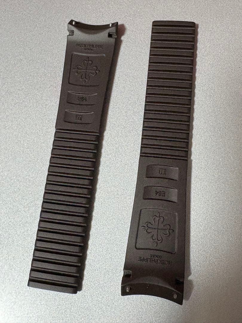 【むー】新品パテックフィリップアクアノート付属品 ラバーベルト ブラウン