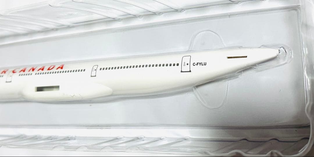 hogan 1/200 エアカナダ A340-300