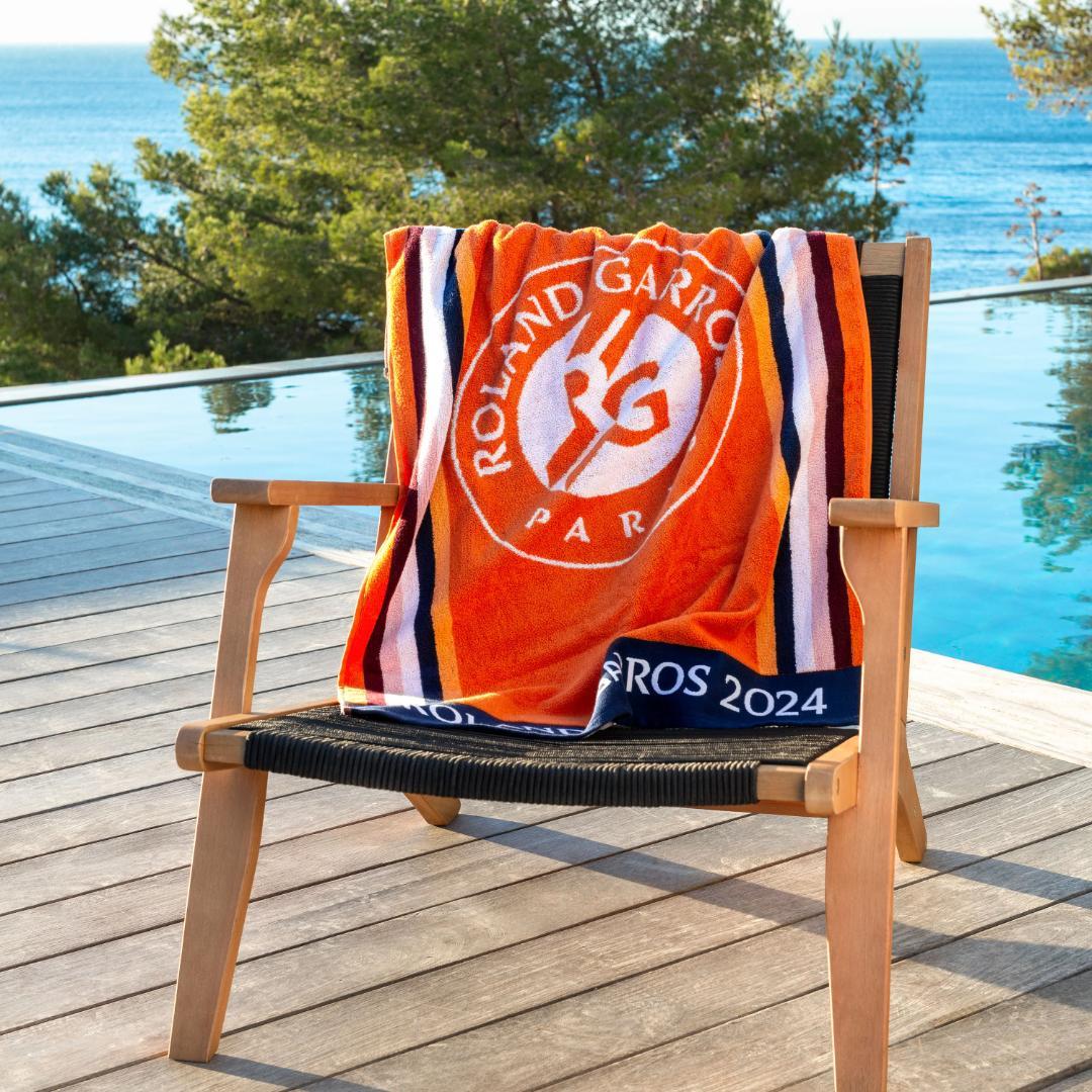 【新品未開封】パリ オリンピック会場 ローランギャロス 2024 全仏 タオル