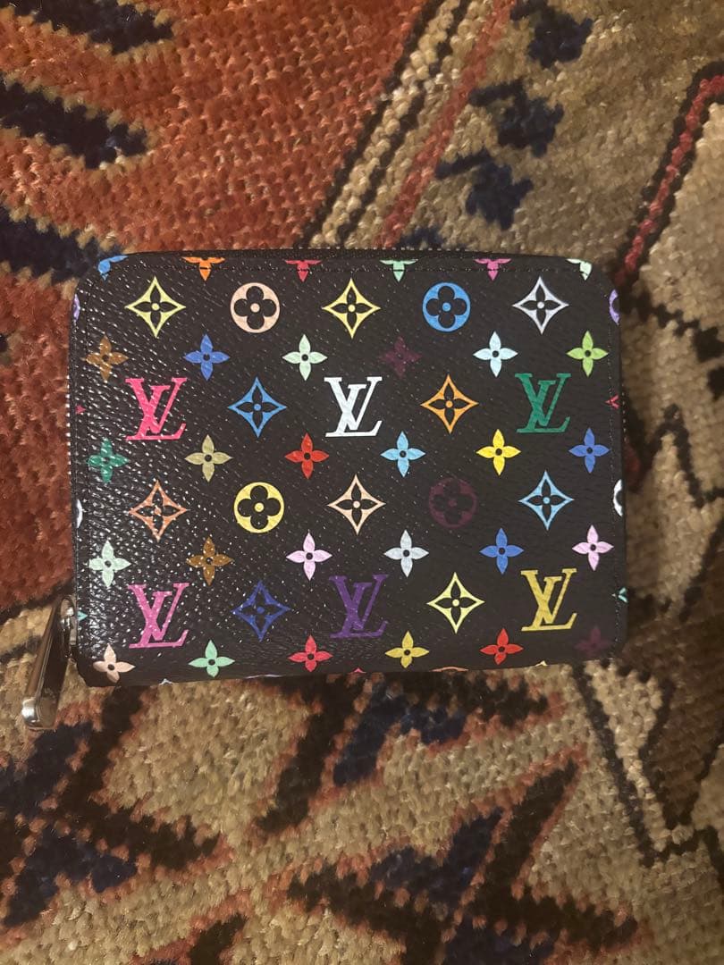 ルイヴィトン モノグラム マルチカラー ジッピーパース 村上隆M13409