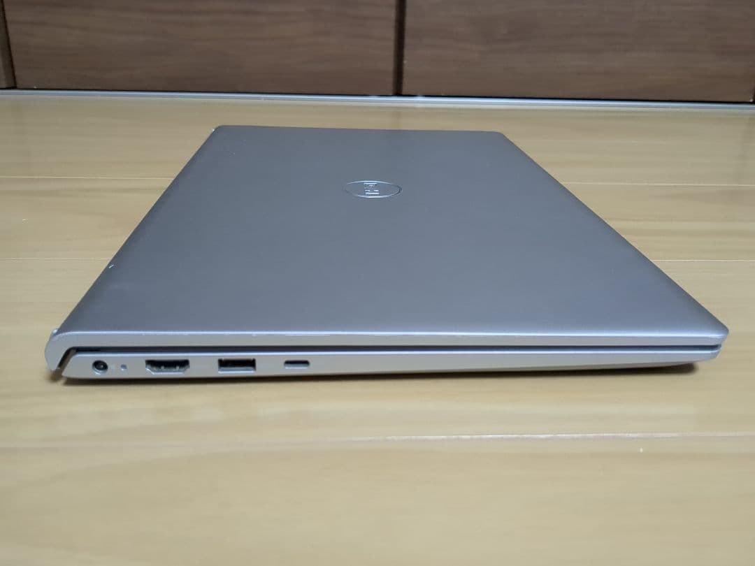 Inspiron 15 3525 Ryzen 3 ・8GB・256GB SSD