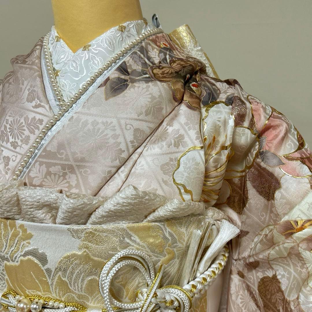 上品なくすみピンクの椿の柄の振袖フルセット