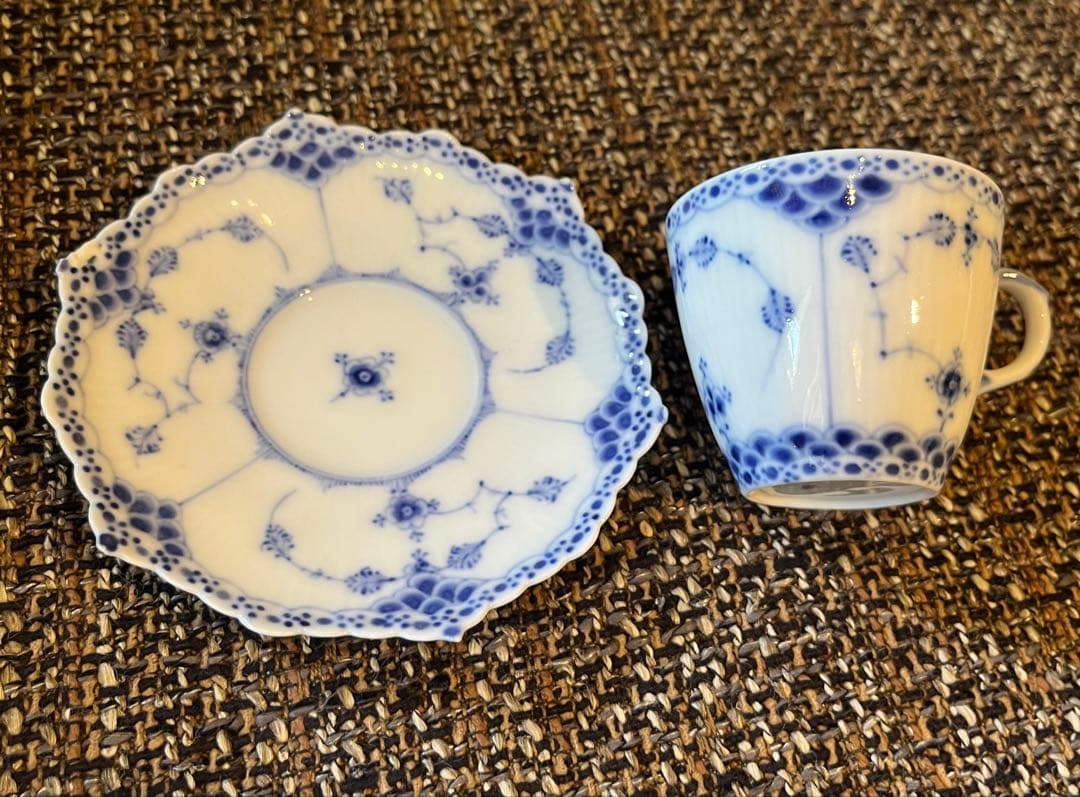 アンティーク19世紀/ロイヤルコペンハーゲン/デミタスカップ＆ソーサー