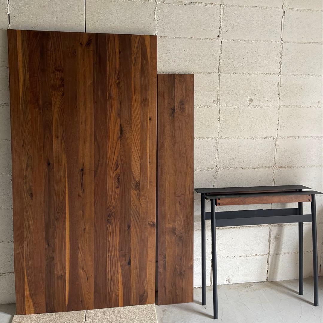 美品　unico ウニコ　ダイニングテーブル　ウォールナット無垢　棚付アイアン脚