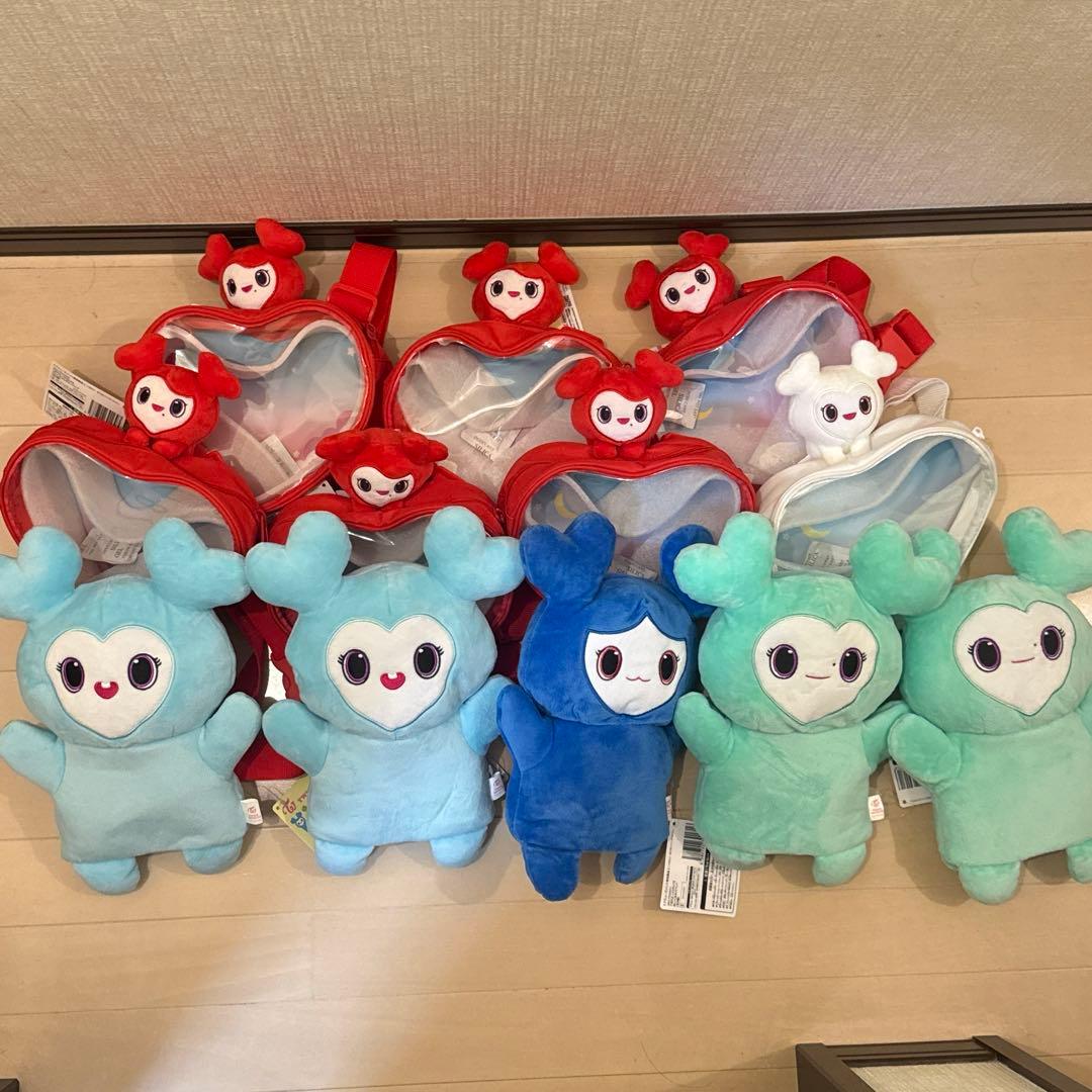 GIGO TWICE ぬいぐるみパペット 5つ　まとめ売り