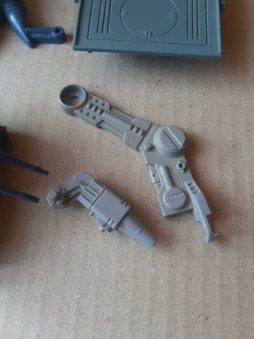 【ジャンク品】旧ゾイド　サラマンダー　マッドサンダー　他パーツ