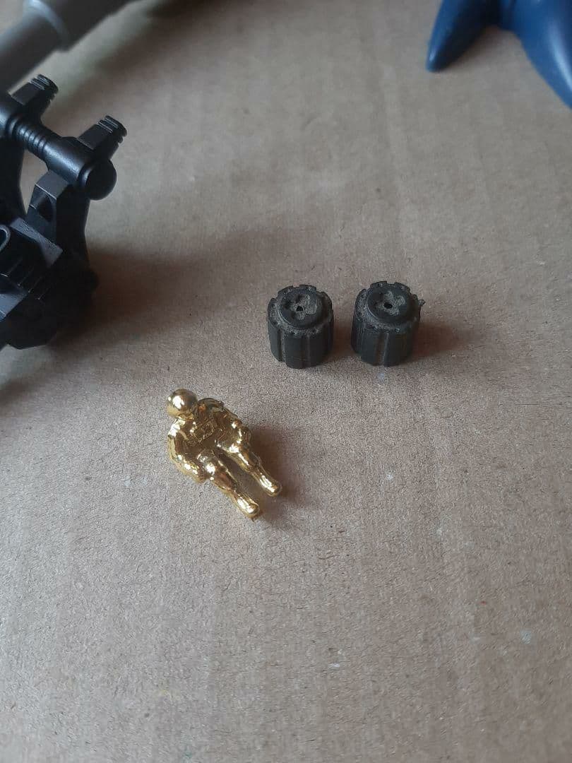 【ジャンク品】旧ゾイド　サラマンダー　マッドサンダー　他パーツ